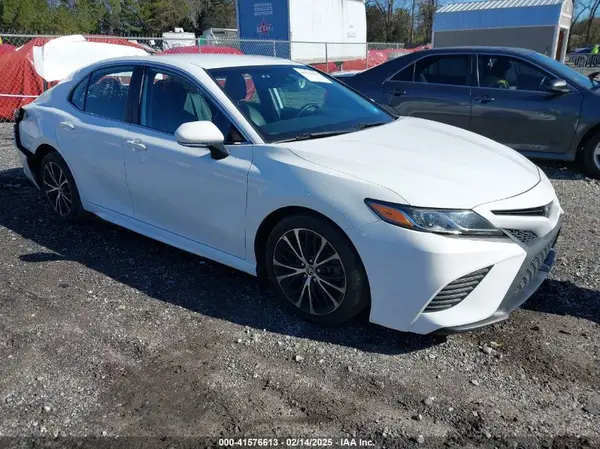 4T1M11AK4LU383146 2020 TOYOTA CAMRY - Image 1
