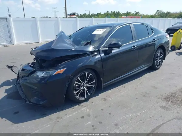 4T1M11AK4LU388122 2020 TOYOTA CAMRY - Image 2