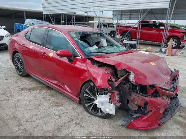 4T1M11AK4LU392395 2020 TOYOTA CAMRY - Image 1
