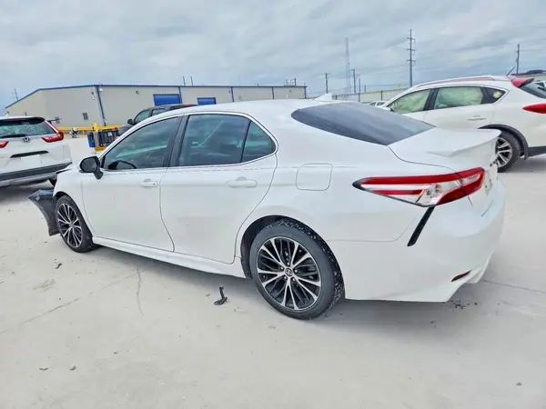 4T1M11AK4LU393739 2020 TOYOTA CAMRY - Image 2
