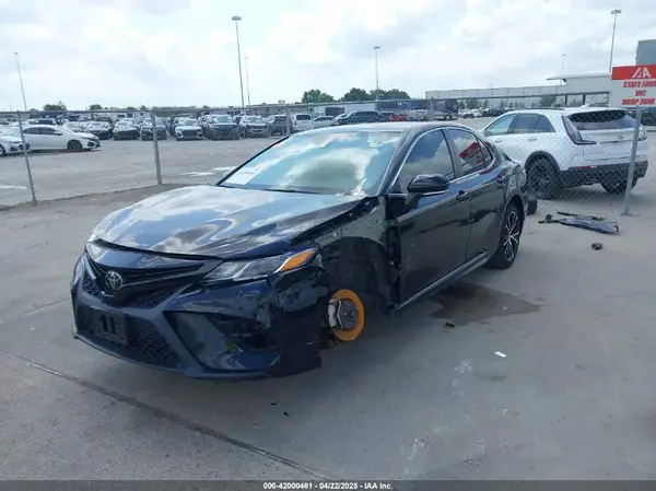 4T1M11AK5LU399565 2020 TOYOTA CAMRY - Image 2