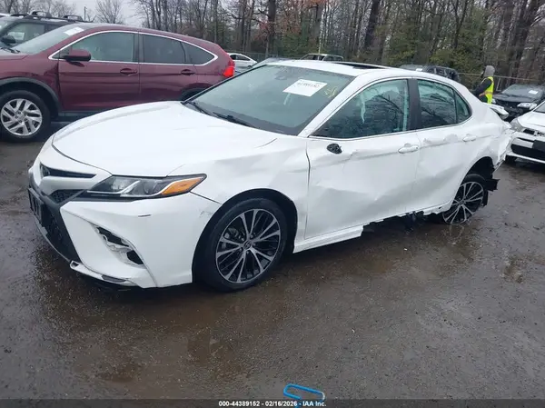 4T1M11AK6LU502735 2020 TOYOTA CAMRY - Image 2