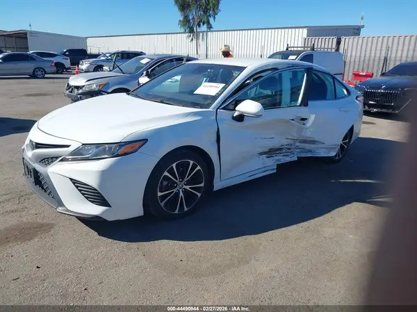 4T1M11AK6LU510415 2020 TOYOTA CAMRY - Image 2