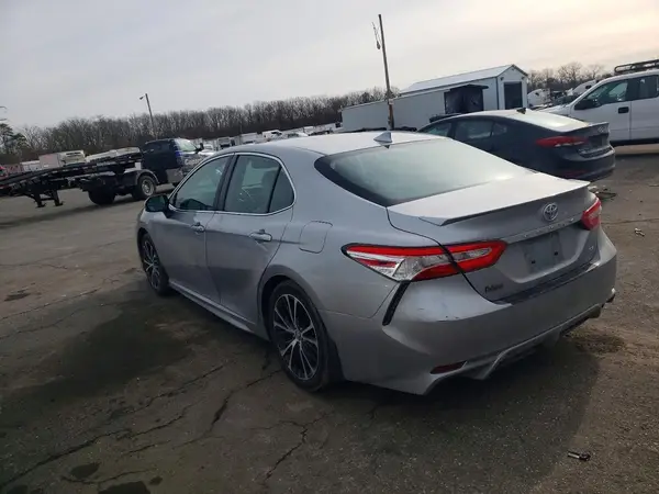4T1M11AK6LU920423 2020 TOYOTA CAMRY - Image 2