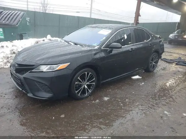 4T1M11AK7LU963863 2020 TOYOTA CAMRY - Image 2