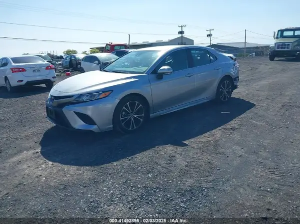 4T1M11AK7LU993039 2020 TOYOTA CAMRY - Image 2