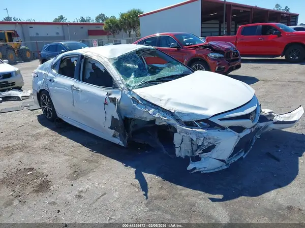 4T1M11AK8LU871158 2020 TOYOTA CAMRY - Image 1