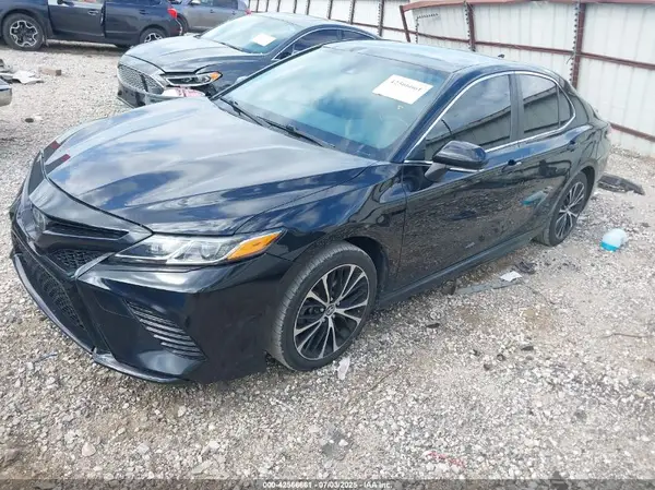 4T1M11AK8LU909603 2020 TOYOTA CAMRY - Image 2