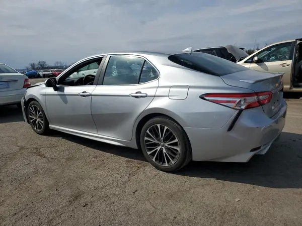 4T1M11AK8LU910878 2020 TOYOTA CAMRY - Image 2