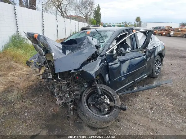 4T1M11AK8LU937109 2020 TOYOTA CAMRY - Image 2