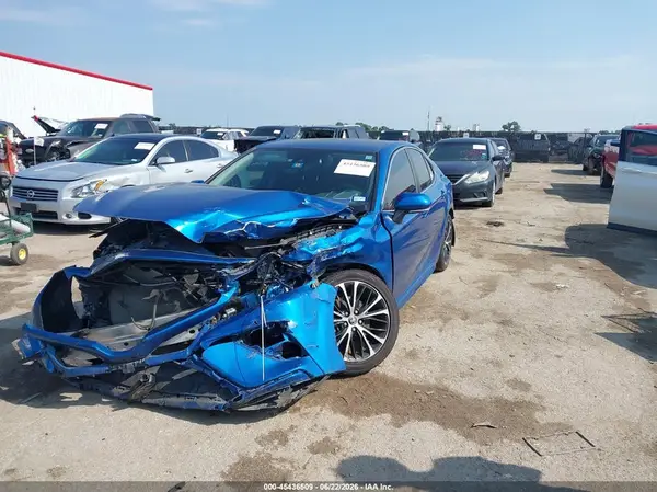 4T1M11AK9LU372580 2020 TOYOTA CAMRY - Image 2