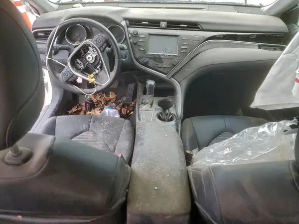 4T1M11AK9LU883321 2020 TOYOTA CAMRY - Image 8