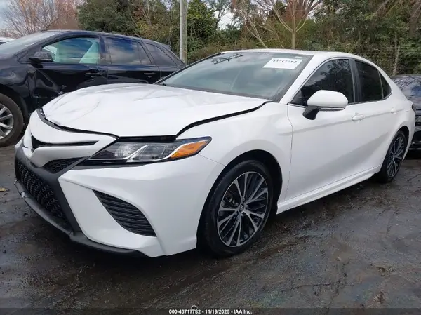 4T1M11AK9LU911084 2020 TOYOTA CAMRY - Image 2
