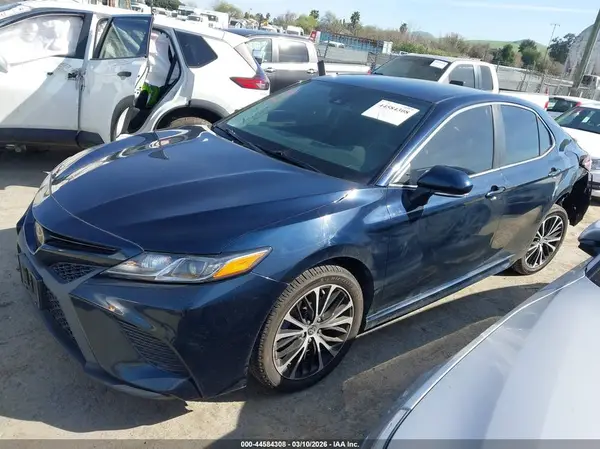 4T1M11AK9LU972161 2020 TOYOTA CAMRY - Image 2