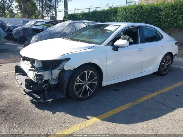 4T1M11AKXLU860145 2020 TOYOTA CAMRY - Image 2