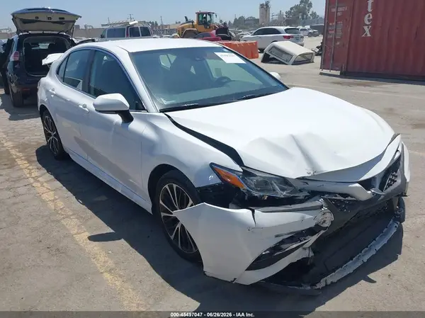 4T1M11AKXLU935765 2020 TOYOTA CAMRY - Image 1