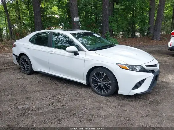 4T1M11AKXLU950606 2020 TOYOTA CAMRY - Image 1