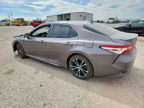 4T1M11BK3LU017919 2020 TOYOTA CAMRY - Image 2