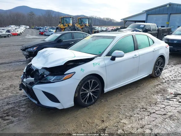 4T1M11BK4LU009084 2020 TOYOTA CAMRY - Image 2