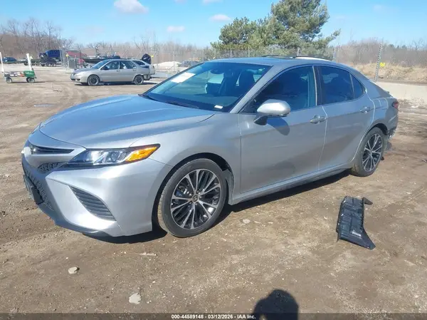 4T1M11BK4LU011658 2020 TOYOTA CAMRY - Image 2