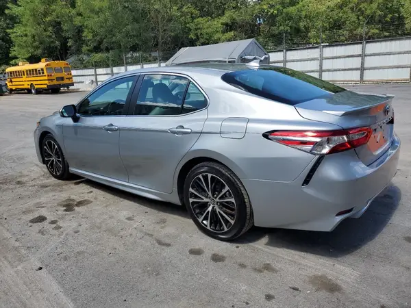 4T1M11BK8LU015972 2020 TOYOTA CAMRY - Image 2