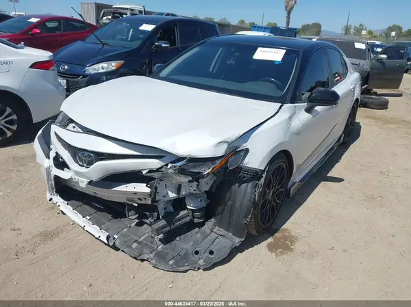 4T1NZ1AK0LU034711 2020 TOYOTA CAMRY - Image 2