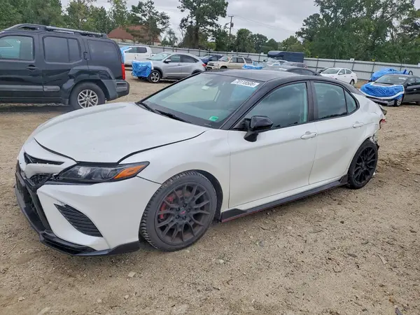 4T1NZ1AK2LU045841 2020 TOYOTA CAMRY - Image 1