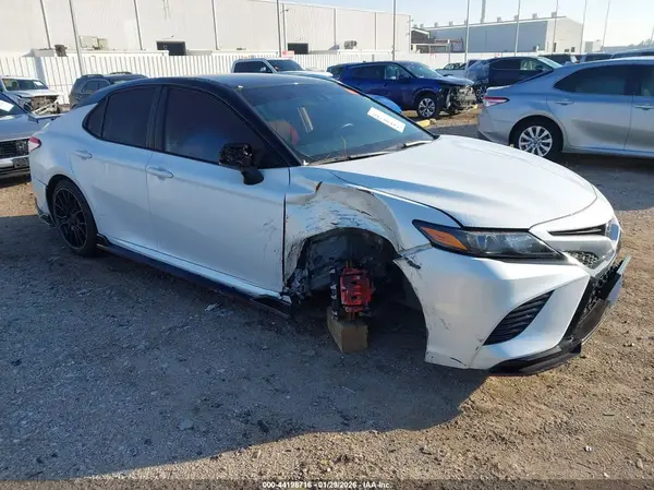 4T1NZ1AK3LU036548 2020 TOYOTA CAMRY - Image 1
