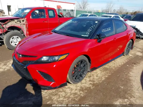 4T1NZ1AK3LU038770 2020 TOYOTA CAMRY - Image 2