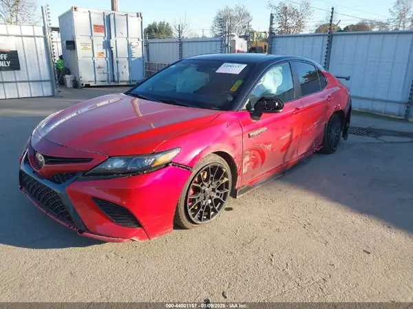 4T1NZ1AK4LU035800 2020 TOYOTA CAMRY - Image 2