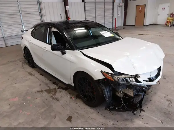 4T1NZ1AK4LU037692 2020 TOYOTA CAMRY - Image 1