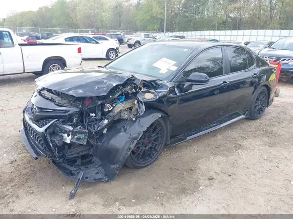 4T1NZ1AK8LU037114 2020 TOYOTA CAMRY - Image 2