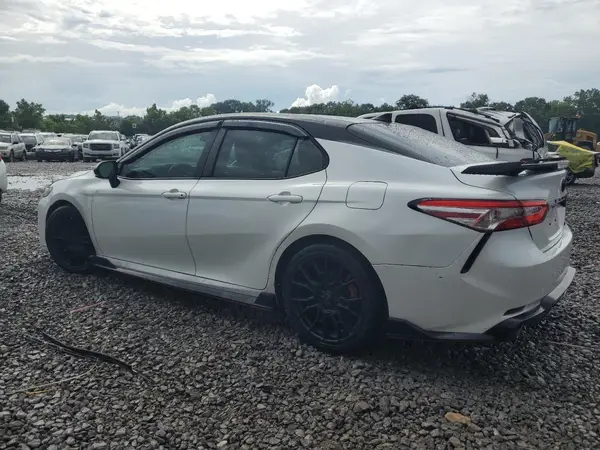 4T1NZ1AK8LU039154 2020 TOYOTA CAMRY - Image 2