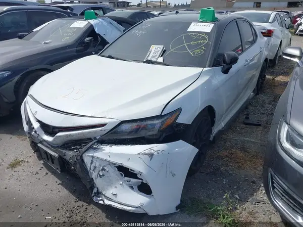 4T1NZ1AK9LU041382 2020 TOYOTA CAMRY - Image 2