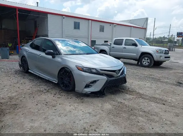4T1NZ1AKXLU036840 2020 TOYOTA CAMRY - Image 1