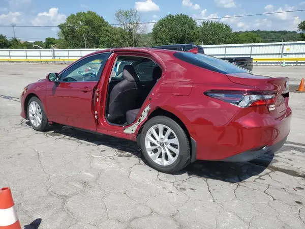 4T1R11AK0MU529341 2021 TOYOTA CAMRY - Image 2