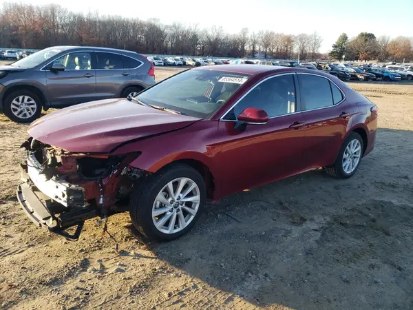4T1R11AK0NU669519 2022 TOYOTA CAMRY - Image 1