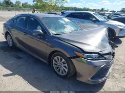 4T1R11AK0NU710697 2022 TOYOTA CAMRY