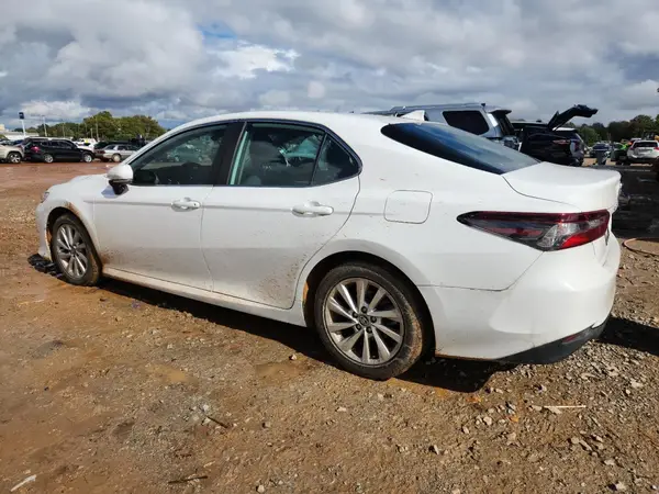 4T1R11AK0PU134077 2023 TOYOTA CAMRY - Image 2