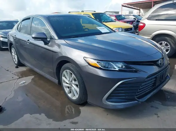 4T1R11AK0PU182193 2023 TOYOTA CAMRY - Image 1