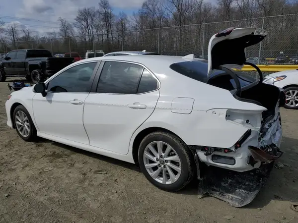4T1R11AK0PU819423 2023 TOYOTA CAMRY - Image 2