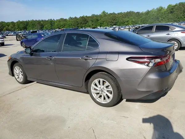 4T1R11AK0PU822435 2023 TOYOTA CAMRY - Image 2