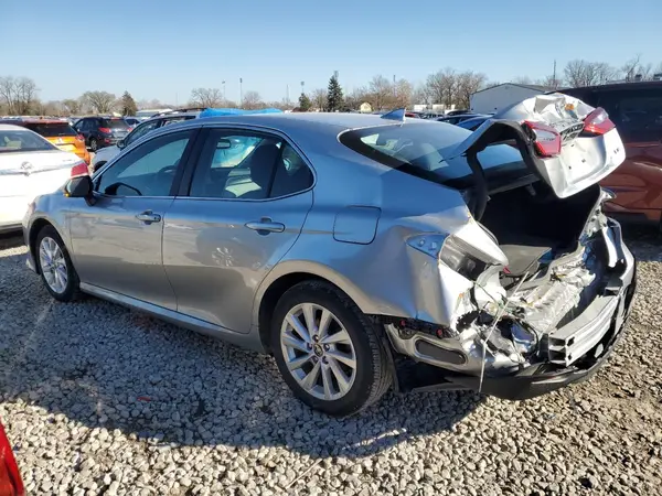 4T1R11AK0PU832169 2023 TOYOTA CAMRY - Image 2