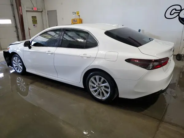 4T1R11AK0RU200209 2024 TOYOTA CAMRY - Image 2