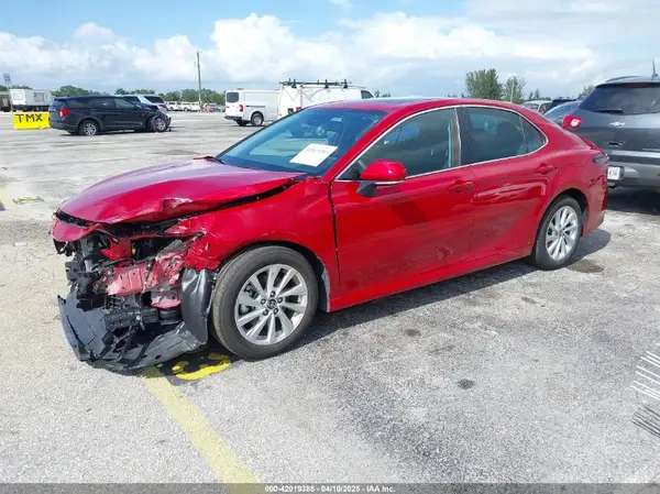 4T1R11AK0RU226695 2024 TOYOTA CAMRY - Image 2