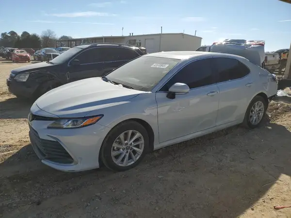 4T1R11AK0RU254786 2024 TOYOTA CAMRY - Image 1