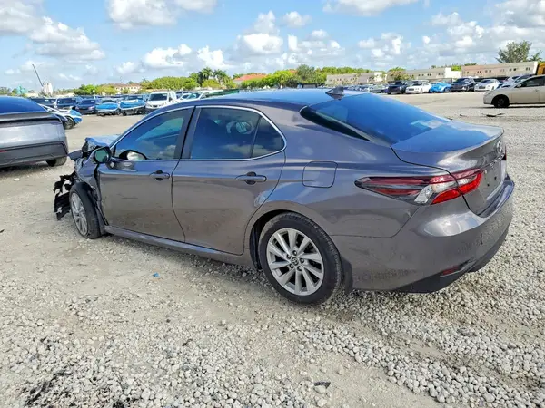 4T1R11AK0RU260491 2024 TOYOTA CAMRY - Image 2