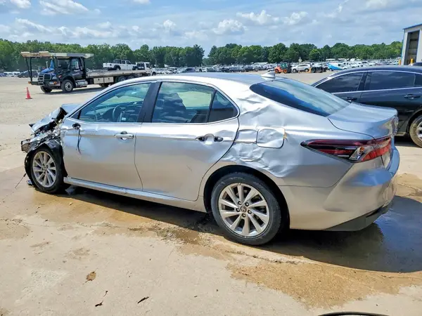 4T1R11AK0RU872612 2024 TOYOTA CAMRY - Image 2