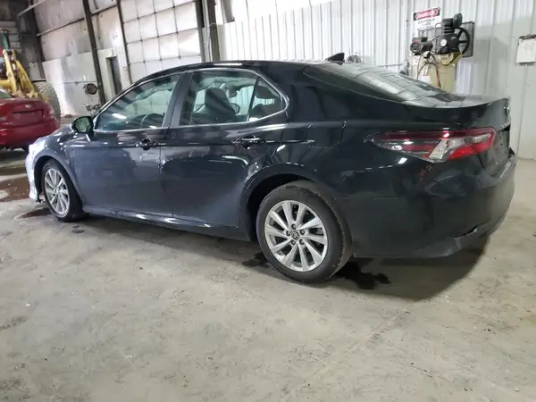 4T1R11AK0RU899633 2024 TOYOTA CAMRY - Image 2