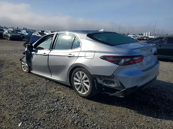 4T1R11AK0RU918827 2024 TOYOTA CAMRY - Image 2